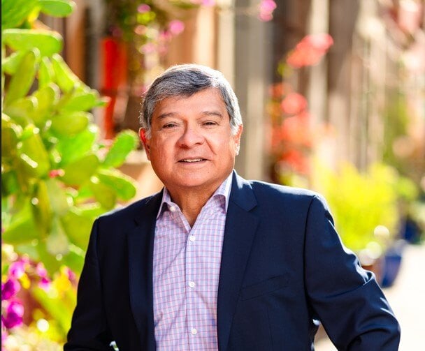 Canva Headshot_Ralph Estrada